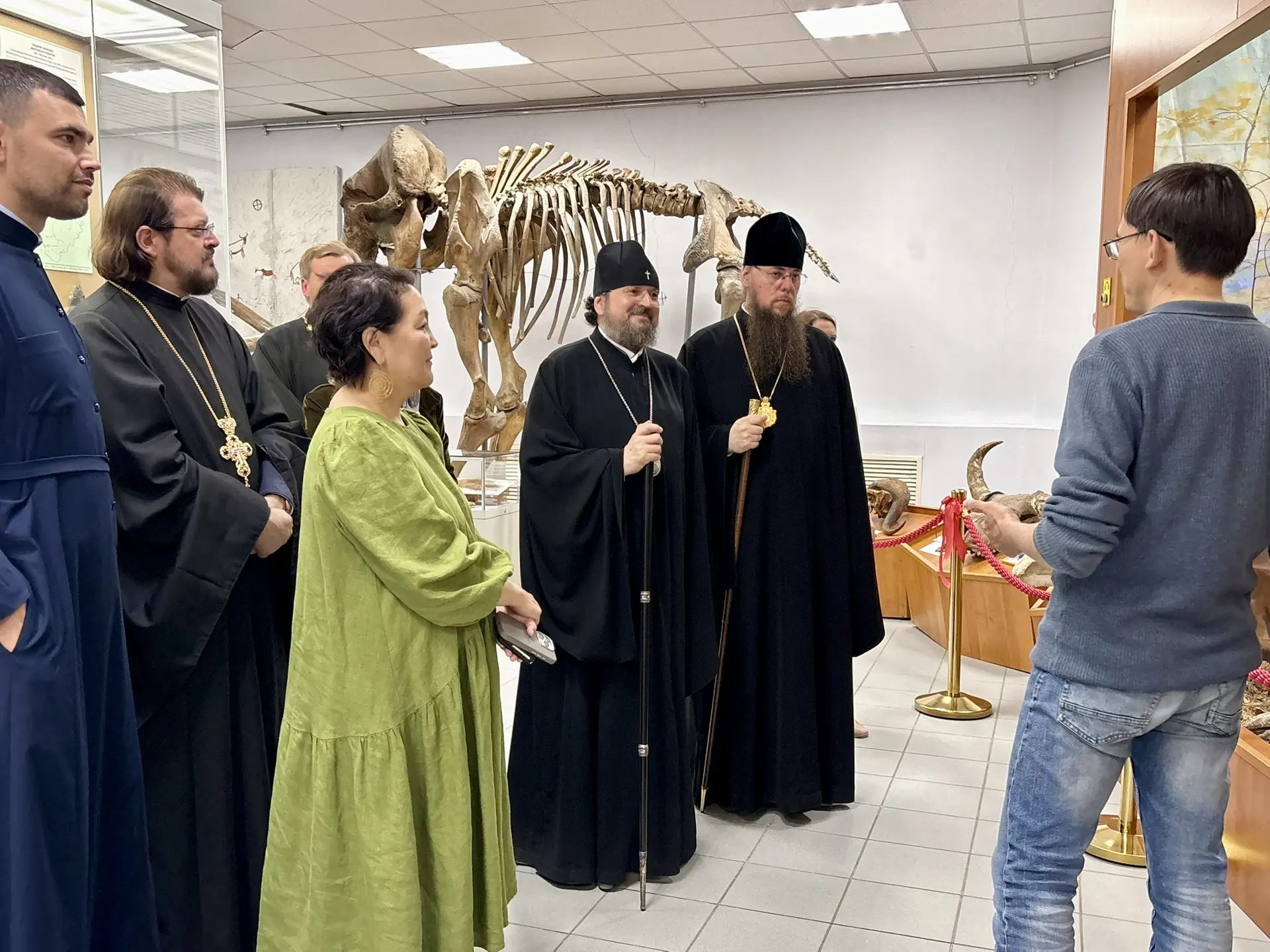 Сегодня Якутский музей с визитом посетил Архиепископ Якутский и Ленский Владыка Роман.

Для Владыки 