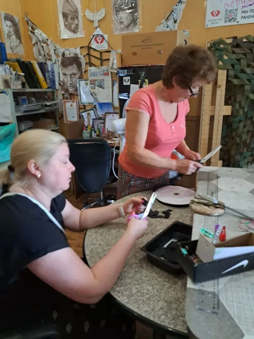 СОВХОЗ ЛЕНИНА (РАЗВИЛКА) 🇷🇺
Руководитель отделения 
Ольга @olga_vidnoe

Плетем, режем, собираем, у
