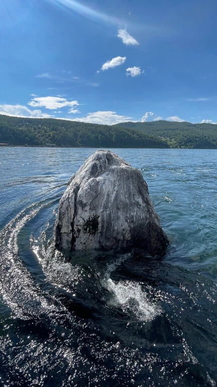 🍁 Байкал без толп: 7 идей для идеального межсезонья в Листвянке 🌊
