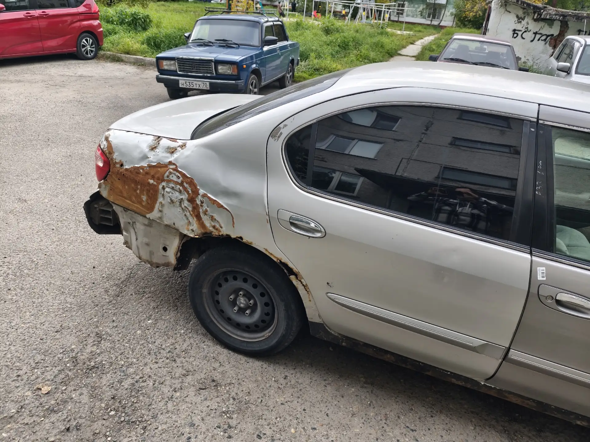 Продам (200 тыс руб) или обменяю Nissan Cefiro 2.0 в кузове а33 рестайлинг на автомате,...