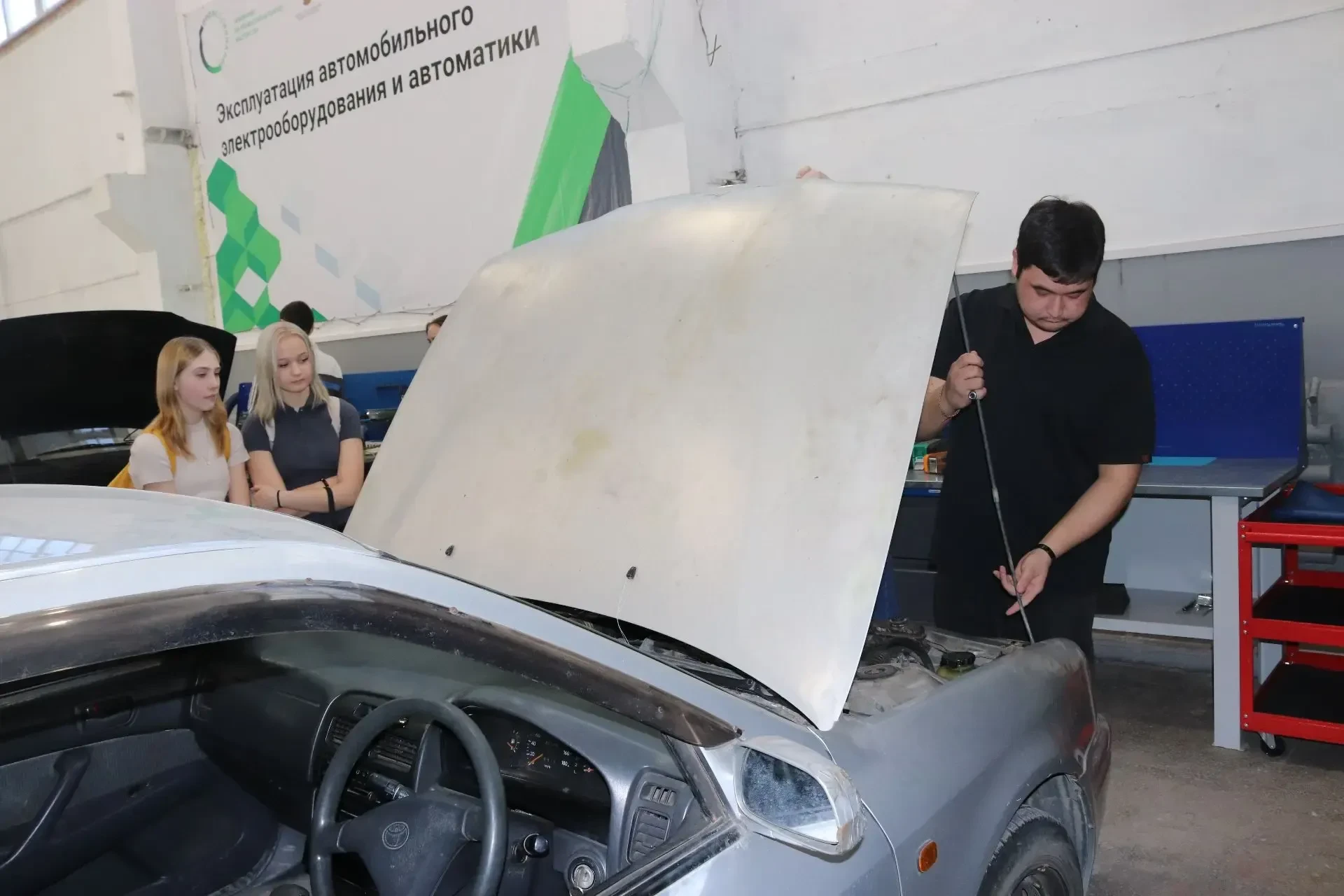 "Билет в будущее" Практико-ориентированный модуль. День открытых дверей в ИТТриС.   Обучающиеся 8-9 