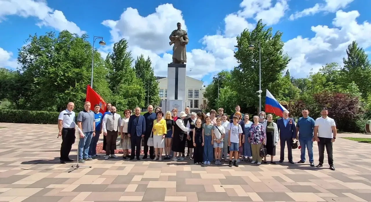 22.06.2026 День памяти и скорби. В 10ч состоялся траурный митинг в парке им.Ю.А.Гагарина Краснооктяб