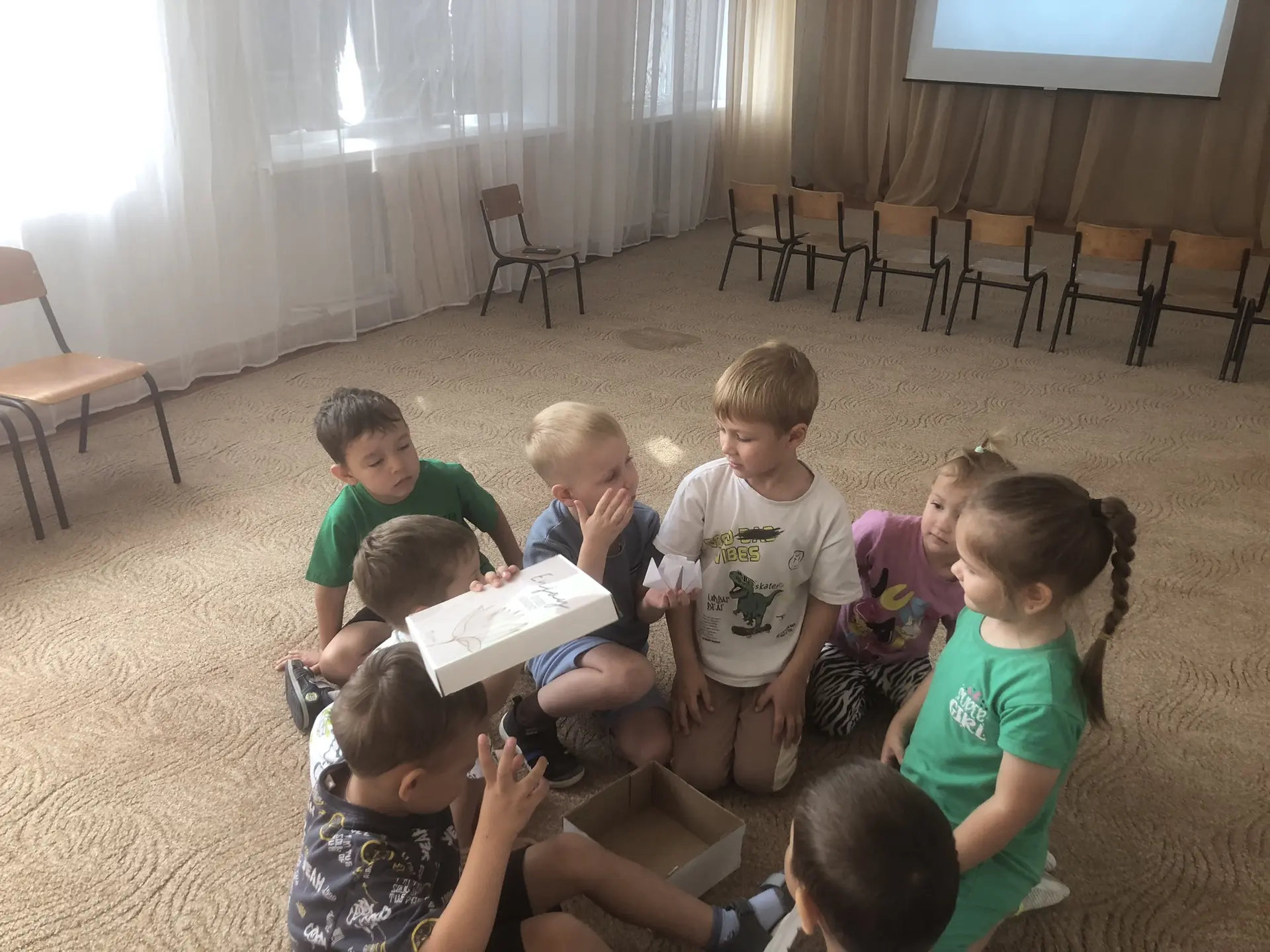 В МДОУ детский сад N 5 «Сказка» воспитанники старшей группы продолжают участие в регион...