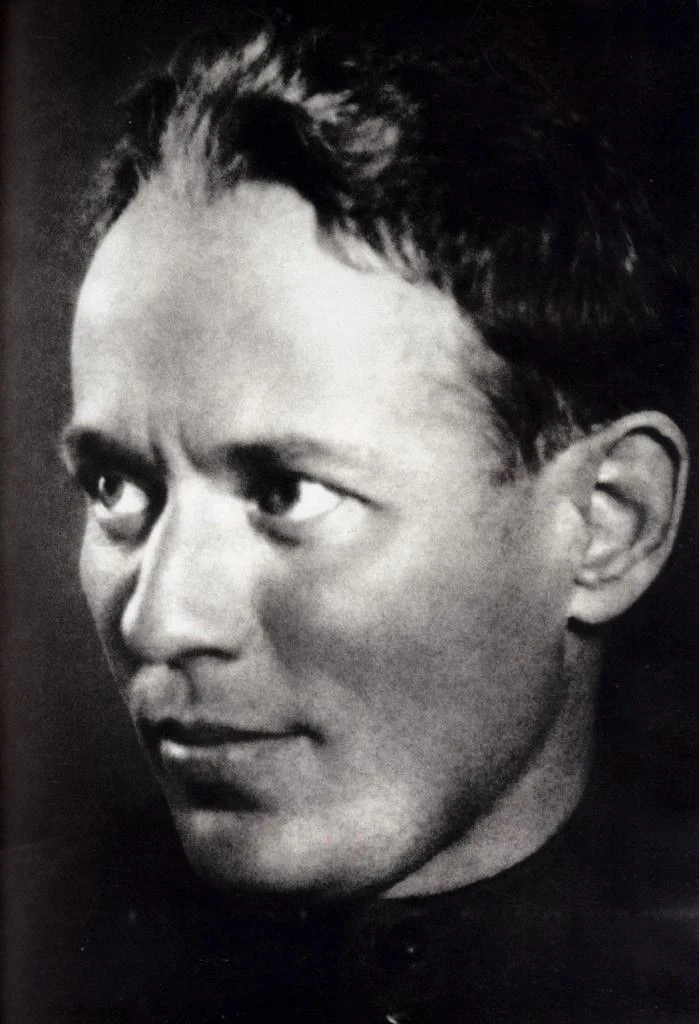 📚 24 мая исполнился 121 год со дня рождения Михаила Александровича Шолохова – выдающег...