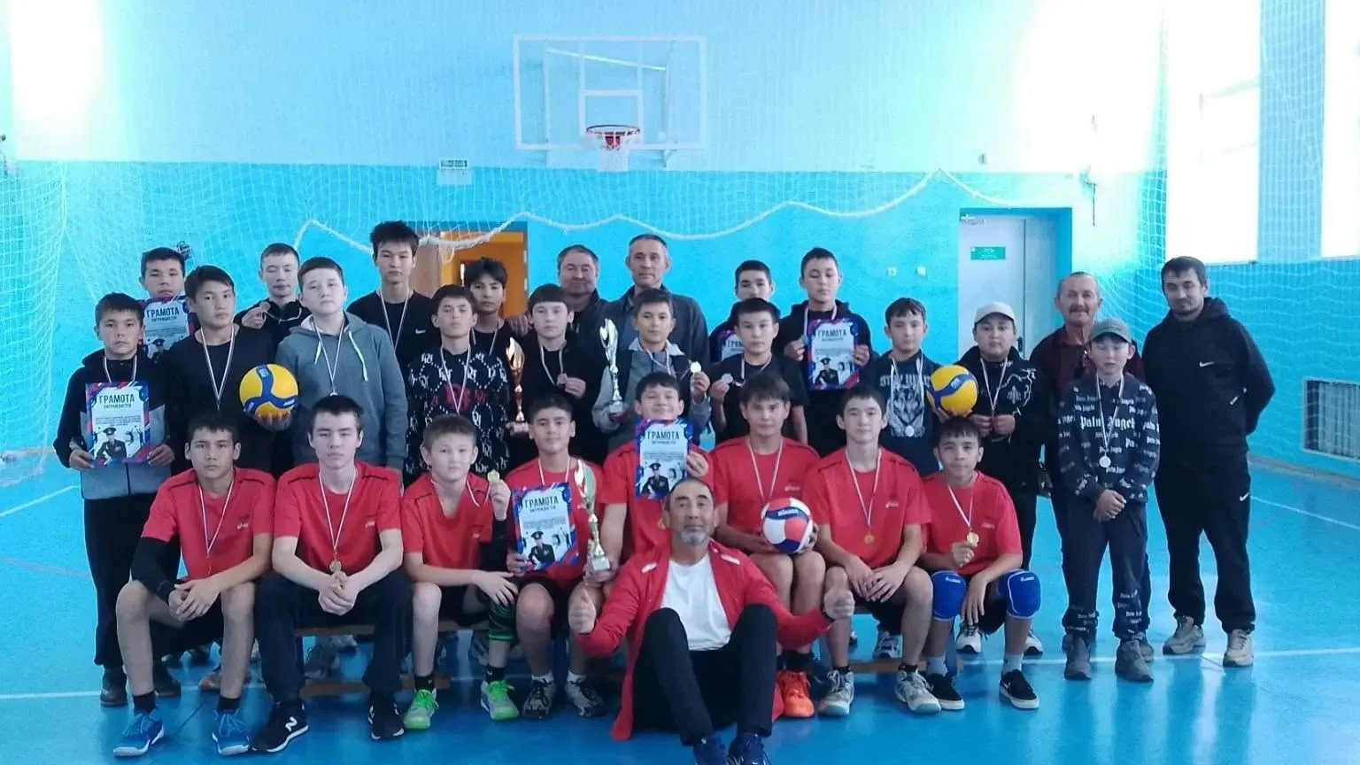 Районный турнир по волейболу в честь Рима Гатиятовича Искужина: спорт, память, единство!