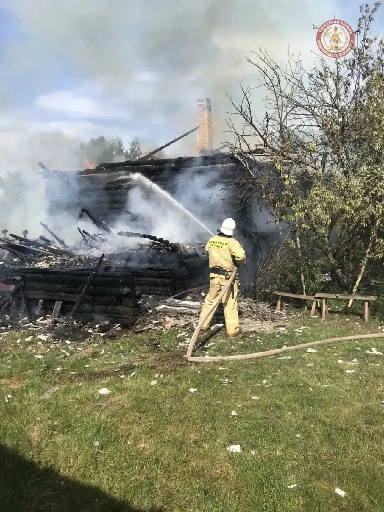🔥 В экстренные службы поступило сообщение о пожаре в частном жилом доме в селе Велилы ...