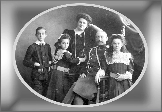 📜Та самая Диканька 
 ⠀
Усадьбой Диканька в Полтавской губернии с конца XVII века владели Кочубеи. Х