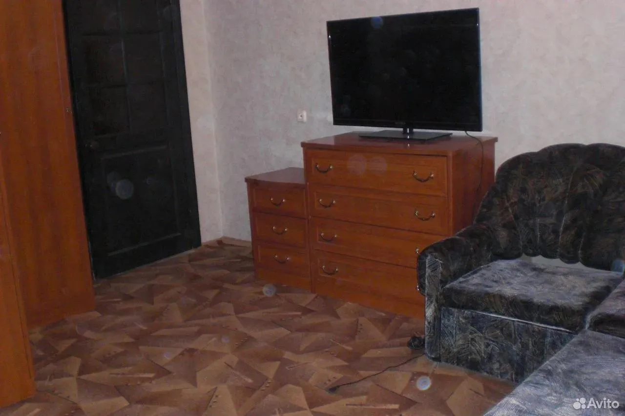 Сдам без посредников: 1-комнатная квартира, 44м²