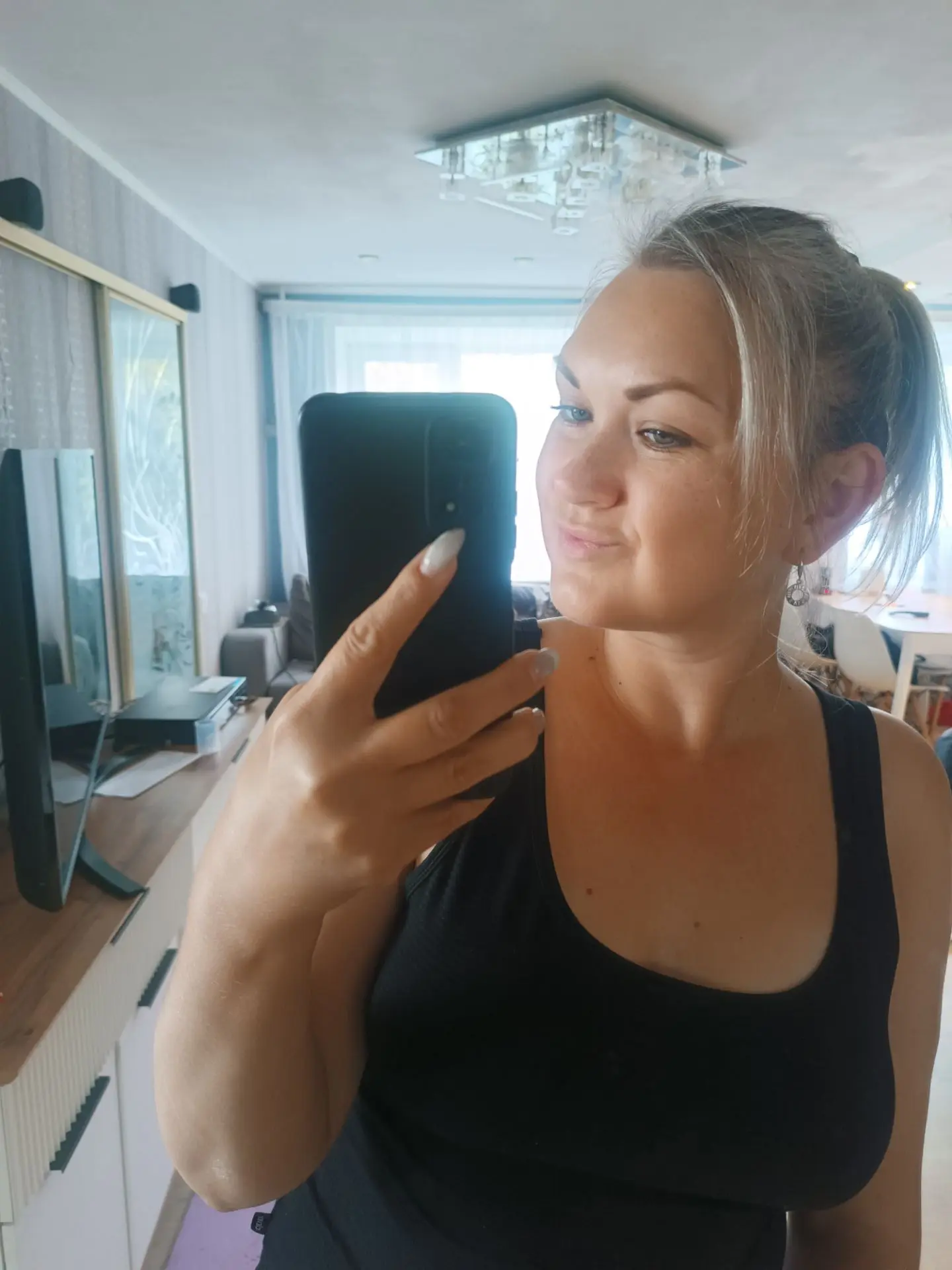 Когда вспомнила, что через три недели день рождения, а у тебя за лето +5 🤣