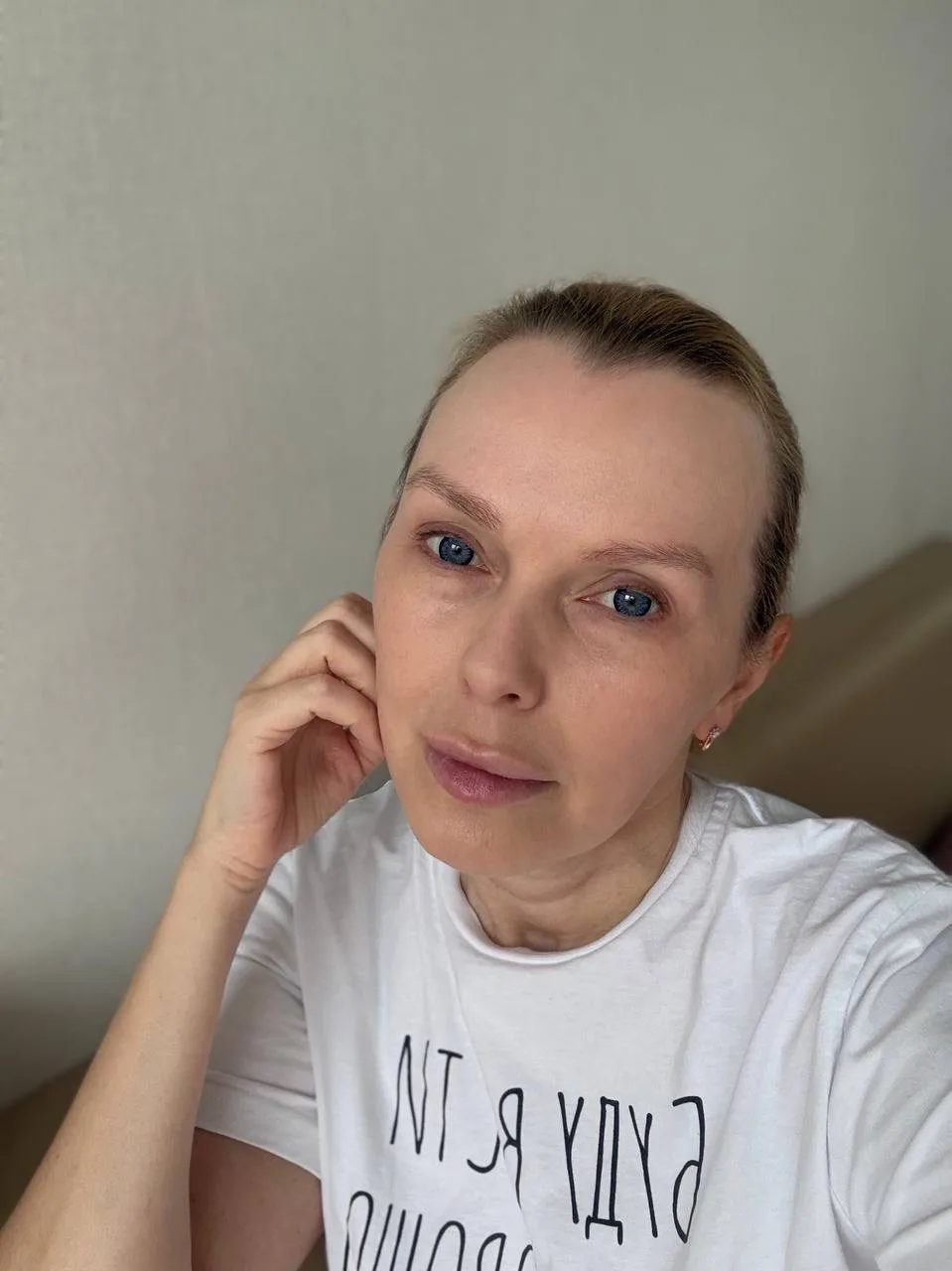Делюсь любимчиком ♥️

Летом совсем не хочется использовать плотное тональное средство и последнее вр