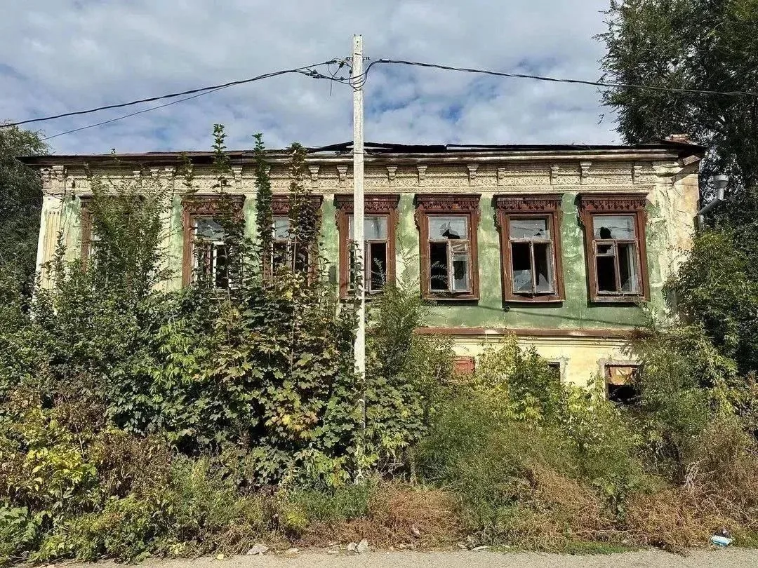 В Оренбурге жилой дом 1856 года постройки ждёт реставрации
 
Жилой дом в Гугучкинском переулке, пост