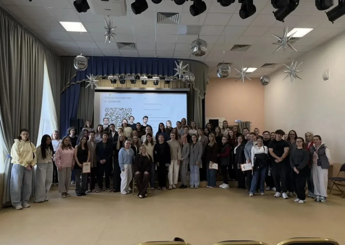 🔥 100+ молодых
