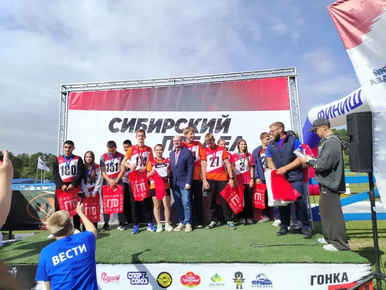 🏃‍♂️💥 В Новосибирске впервые прошли городские соревнования «Гонка ГТО»! Это яркое соб...