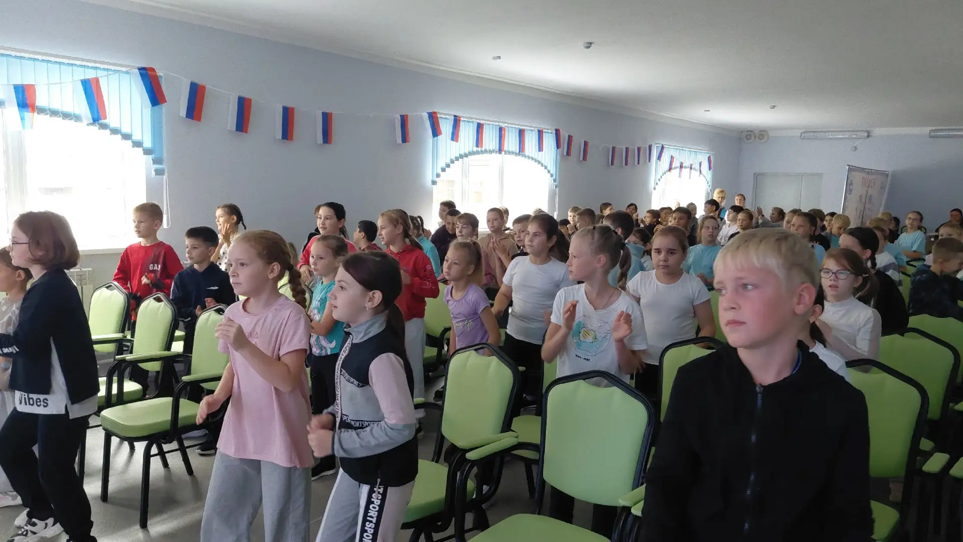 Друзья! В понедельник в нашей школе прошёл День здоровья для 2‑х, 3‑х и 4‑х классов! 💪☀️