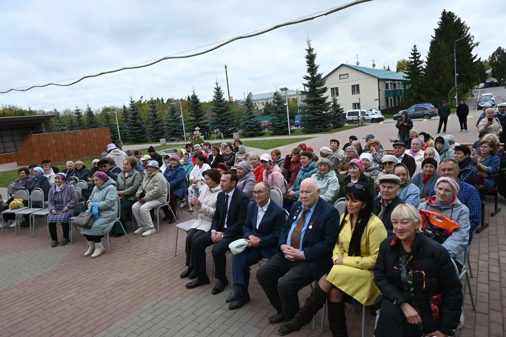 Сегодня, в честь Международного дня пожилых людей, в с. Кушнаренково провели тёплое и д...