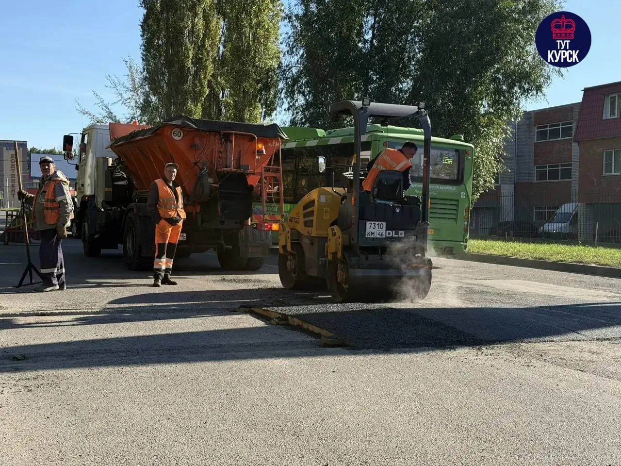 ❗️ На улице Орловской устанавливают «лежачих полицейских»