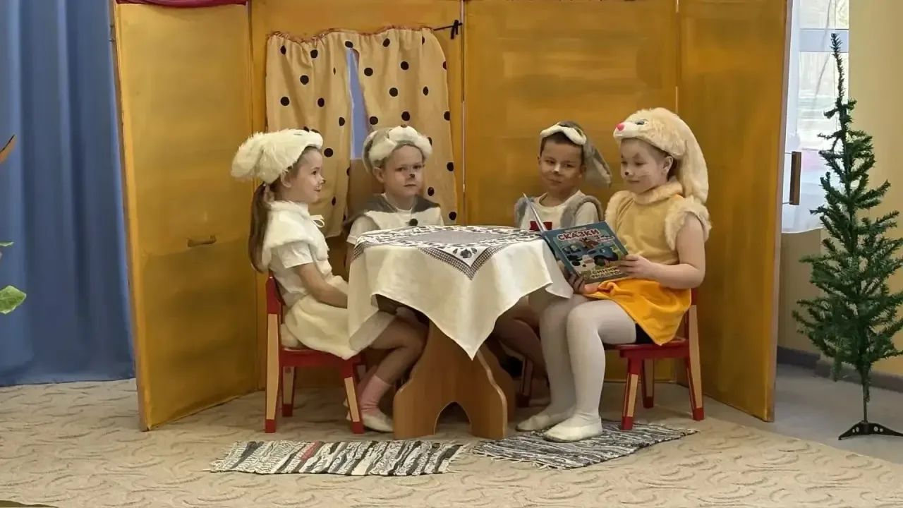 Театр, где главные герои — дети! 🎭  В детском саду «Ивушка»  (структурное подразделение МБОУ СОШ № 2