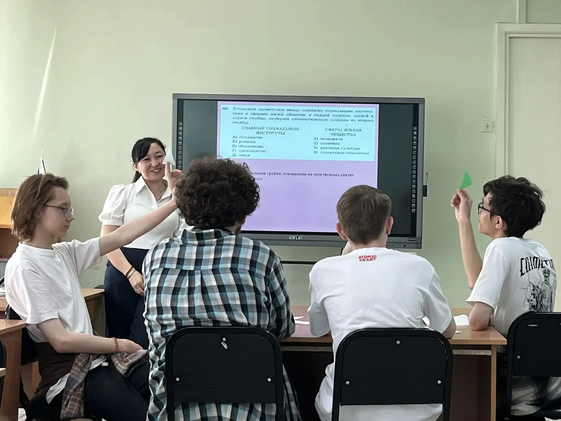 👨‍🏫🤝👩‍🎓 От теории к практике: как в колледже готовят педагогов нового поколения 

🏫 В рамках р