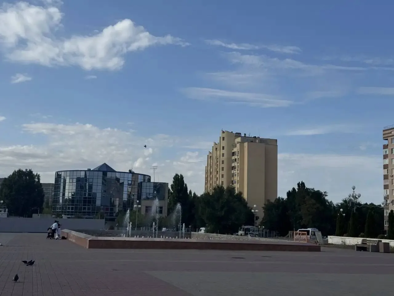 🎉 Лето закончилось — фонтан заработал!