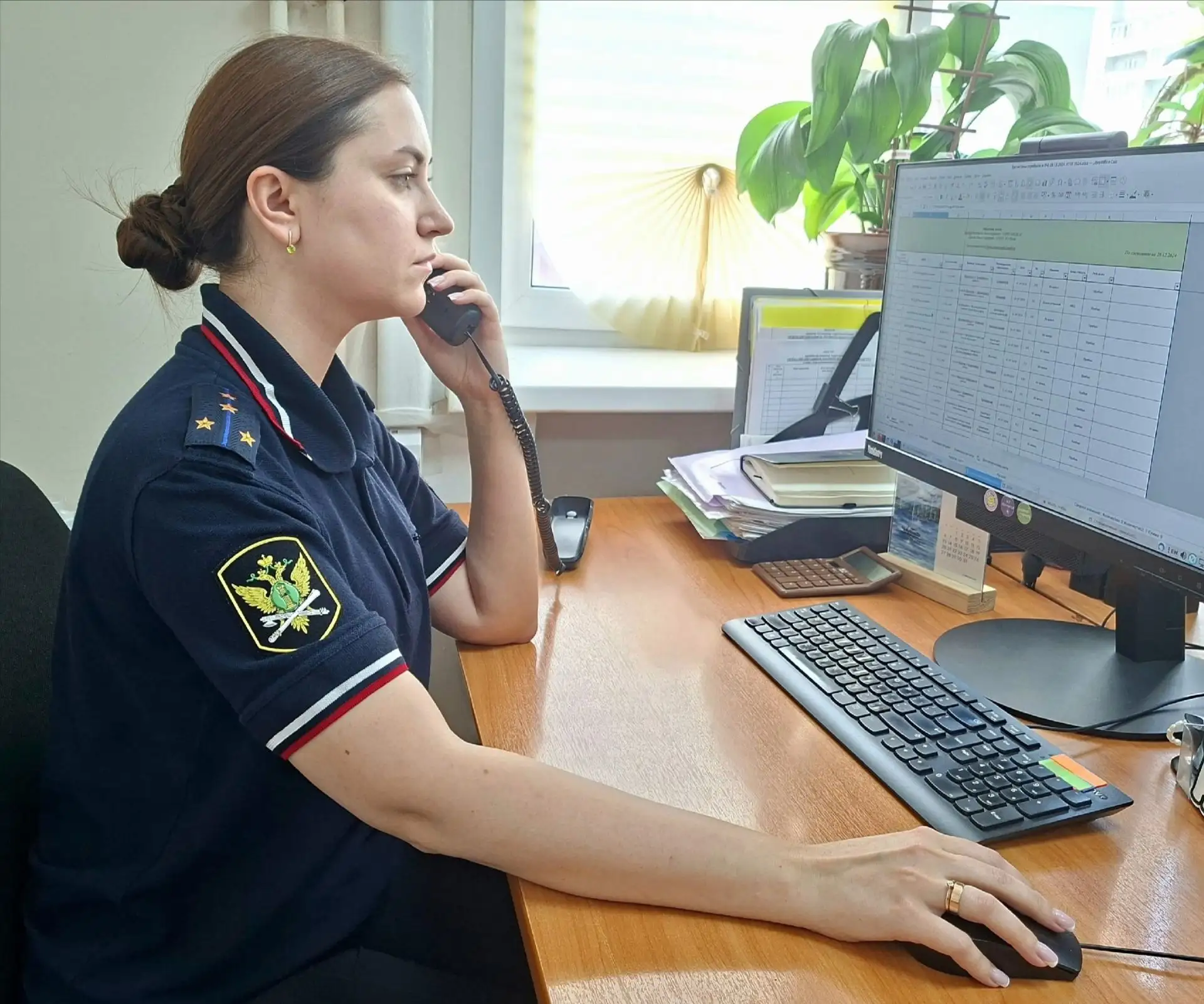 «Цифра дня»: в Енисейском муниципальном округе судебные приставы за сутки взыскали в по...
