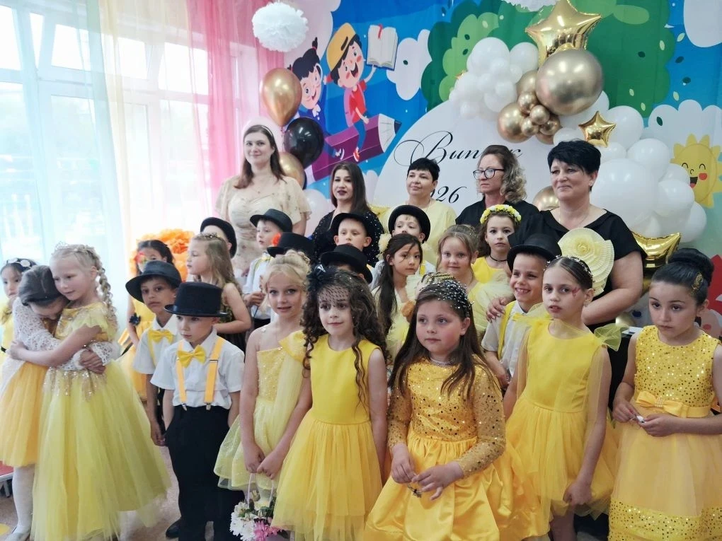 🌼 Выпускной «Дети — цветы жизни» в подготовительной группе! 🌼