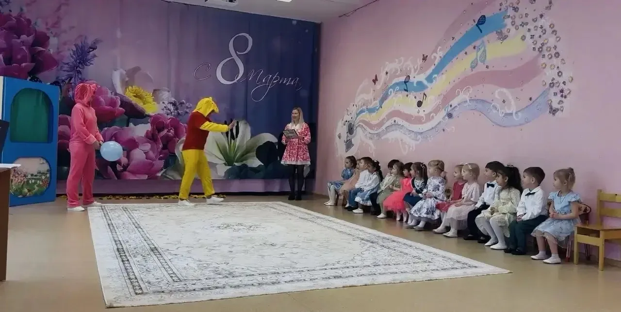 Сегодня в группе «Звездочки»ДО «Кораблик» прошел утренник посвященный Международному женскому Дню 8 