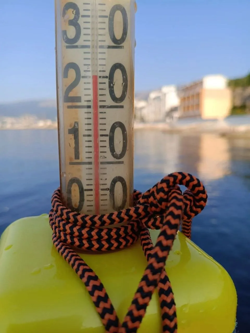 Вода в Отрадном +25