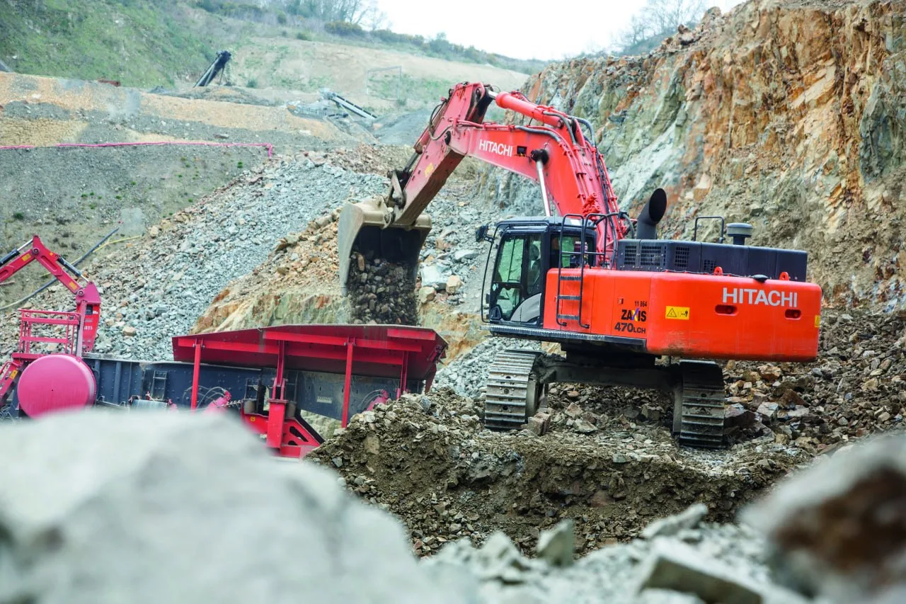Продаётся экскаватор HITACHI ZX470H-5A (под заказ)