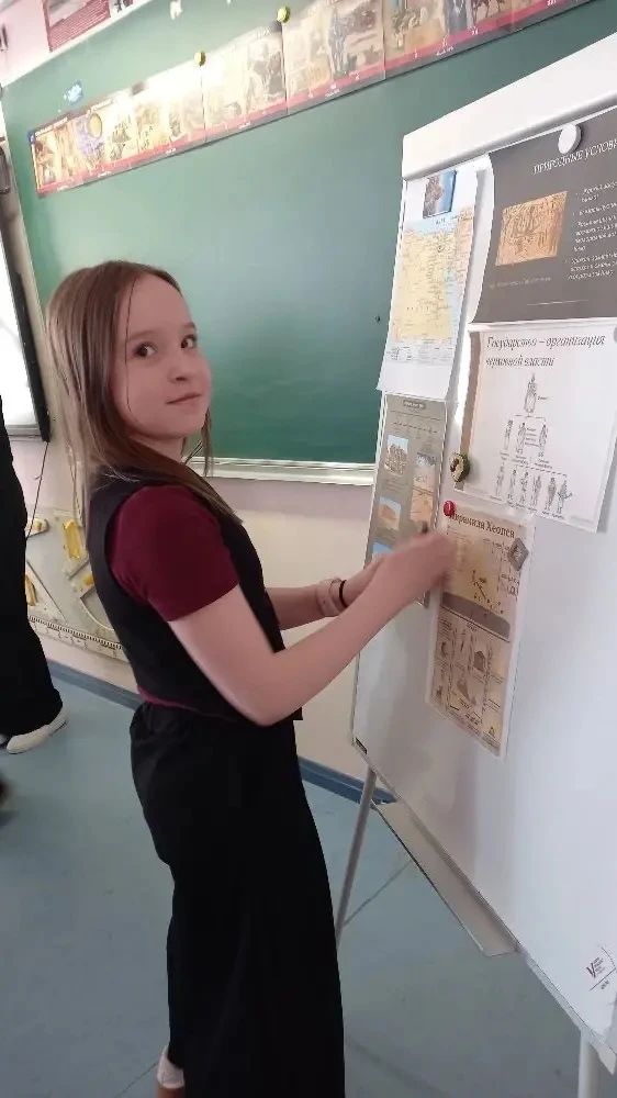 ⏳Педагог с большим опытом, учитель истории и обществознания Татьяна Васильевна Сердюк, в рамках пред