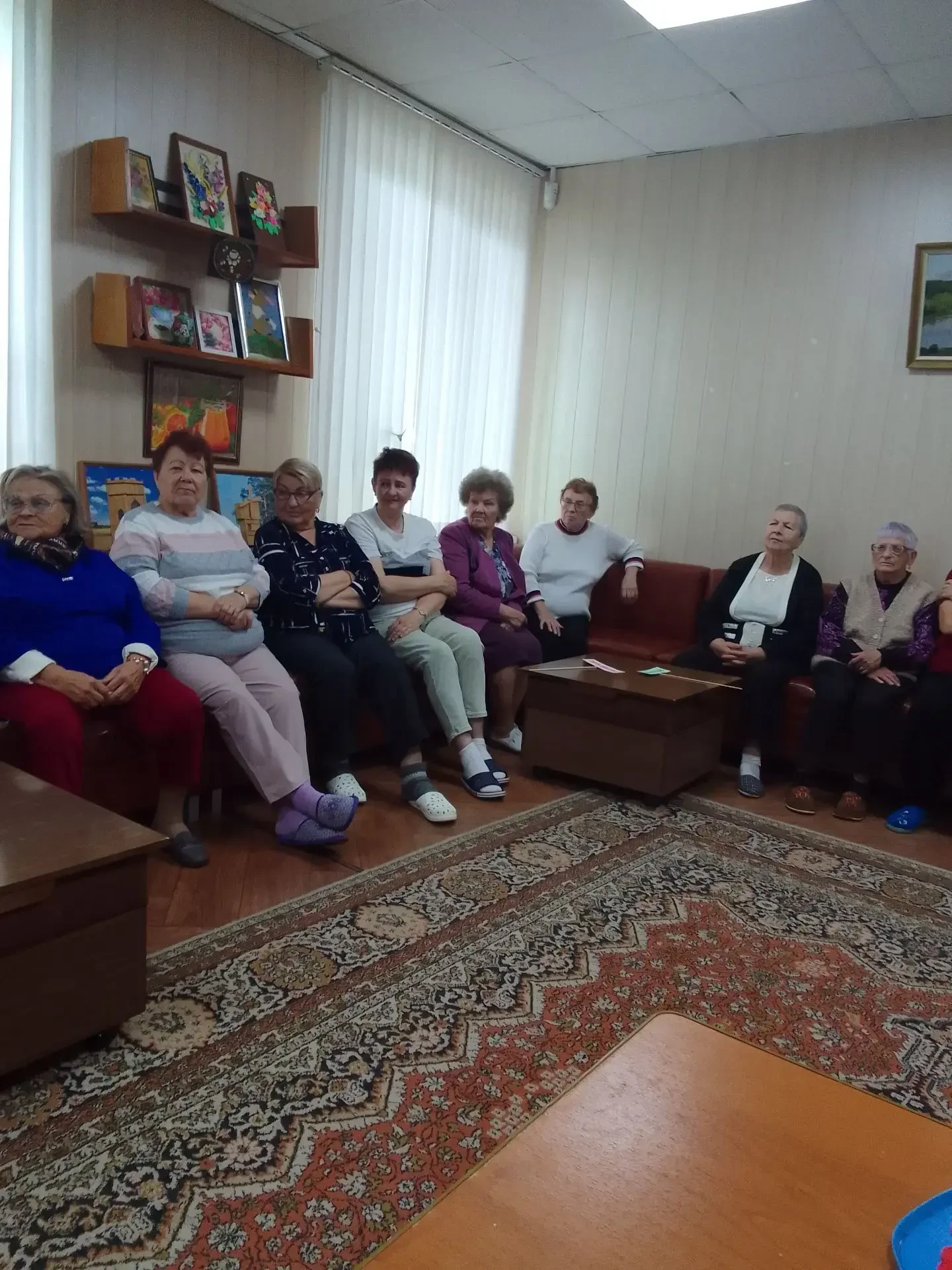 А ведь знают, и много! 😉 Это — про две команды игроков, которые сегодня блеснули эруди...