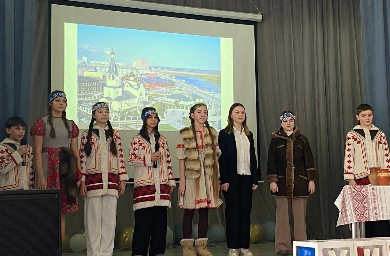 🇷🇺 Фестиваль Единства Народов 🇷🇺  На базе Уренского индустриально-энергетического техникума состоялс