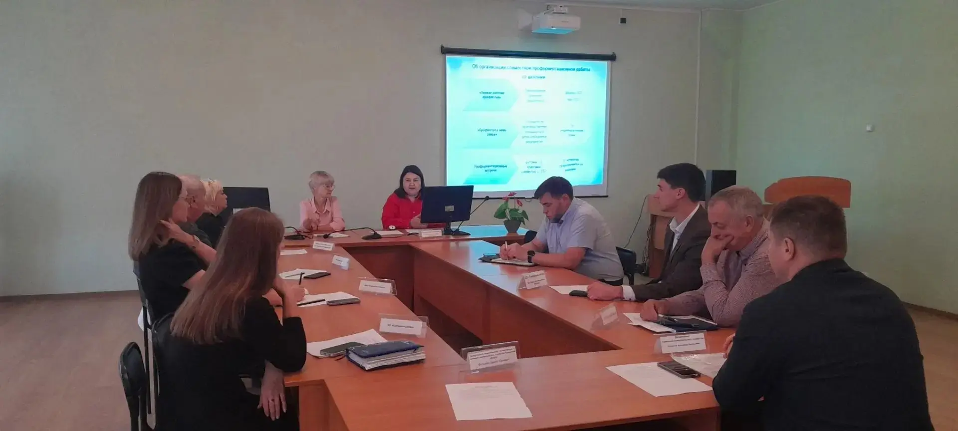 🎉 Заседание Попечительского совета КТСТГХ: строим мост между образованием и производст...