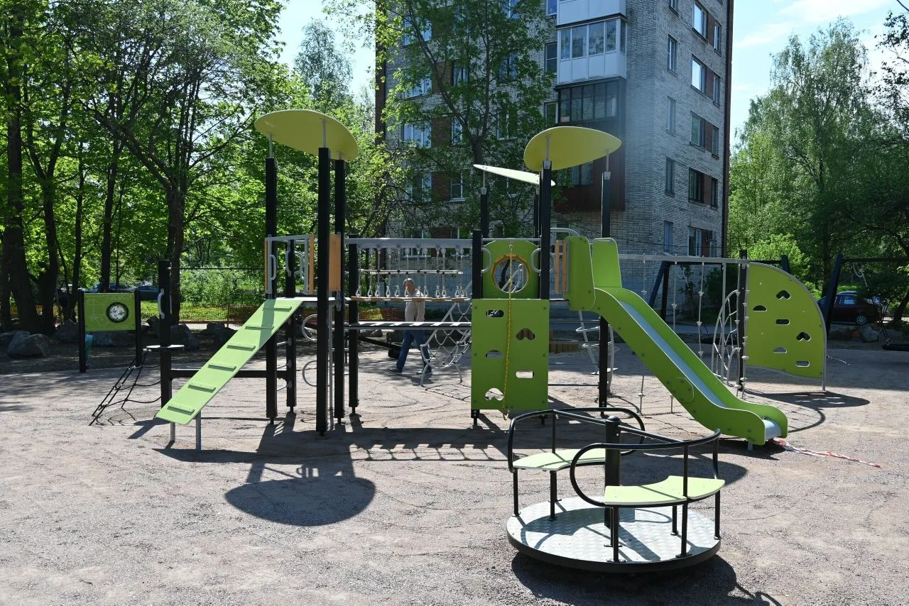 👍Подарок выборжцам ко Дню России – новое городское пространство.