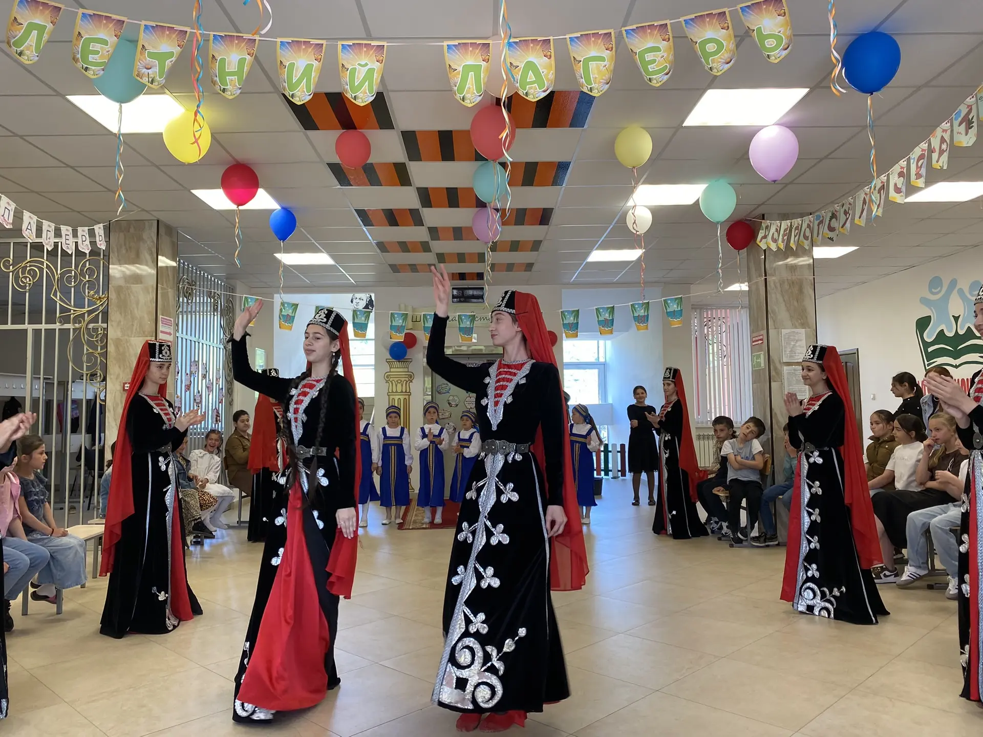 Сегодня, 4 июня, в День Республики Ингушетия, сотрудники МКУ „ДК с.п.