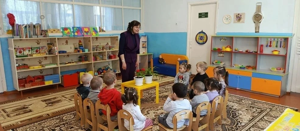 Уход за комнатными растениями