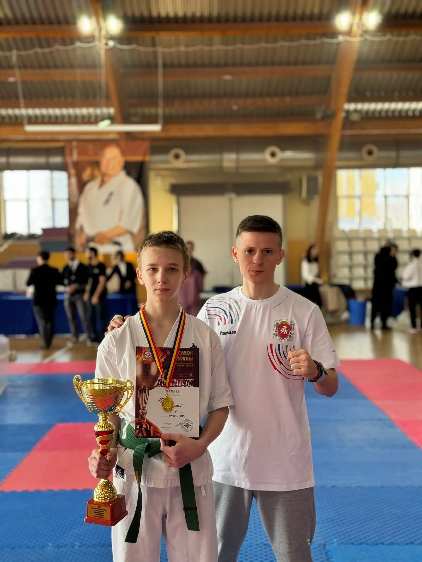 Чемпионы 25-ой🏆   📌21 февраля в Евпатории состоялся турнир по художественной гимнастике «Звездный пу