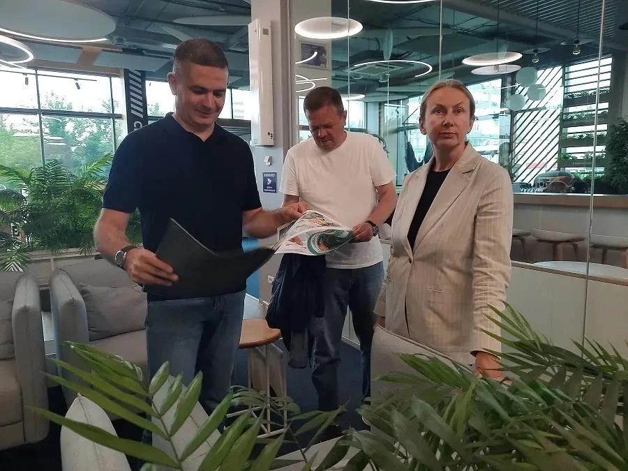 🚀 Кировская область укрепляет партнерские связи: визит в Челябинск 
 
☝️На этой неделе дан старт ме