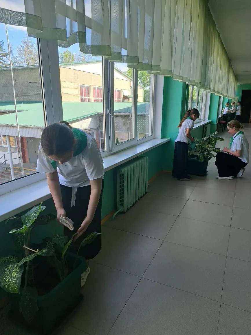 ✨ **Наши Эколята — 4А класс: весело и с пользой!** ✨  Наши юные защитники природы, ученики 4А класса