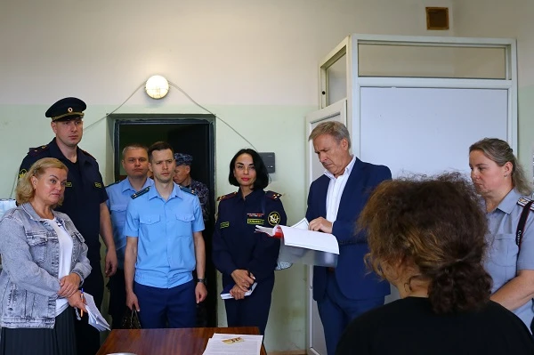 Уполномоченный по правам человека, представители прокуратуры и ОНК посетили ИК-4 УФСИН ...