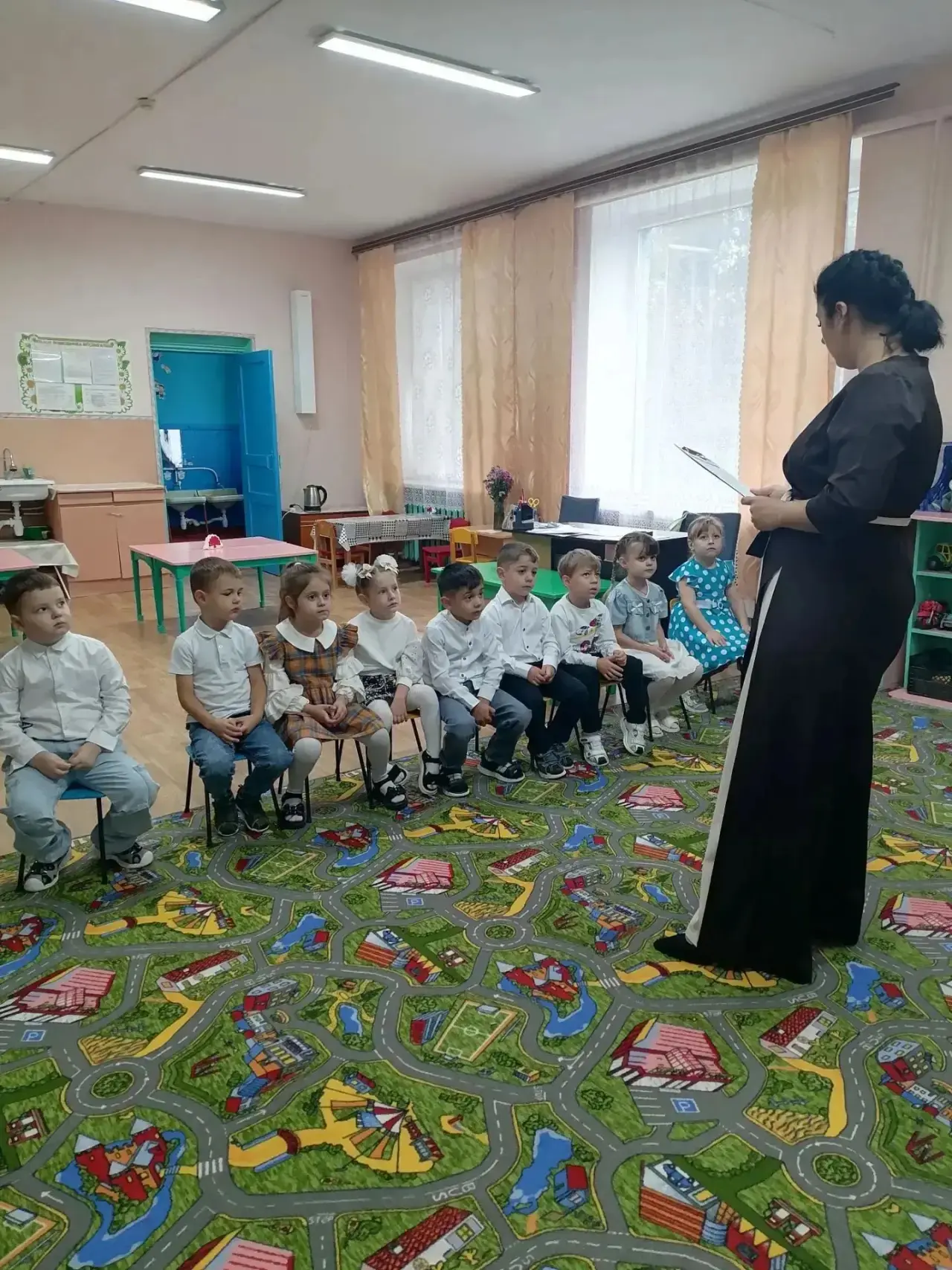В рамках программы «Орлята‑дошколята» ребята погрузились в удивительный мир звуков — та...