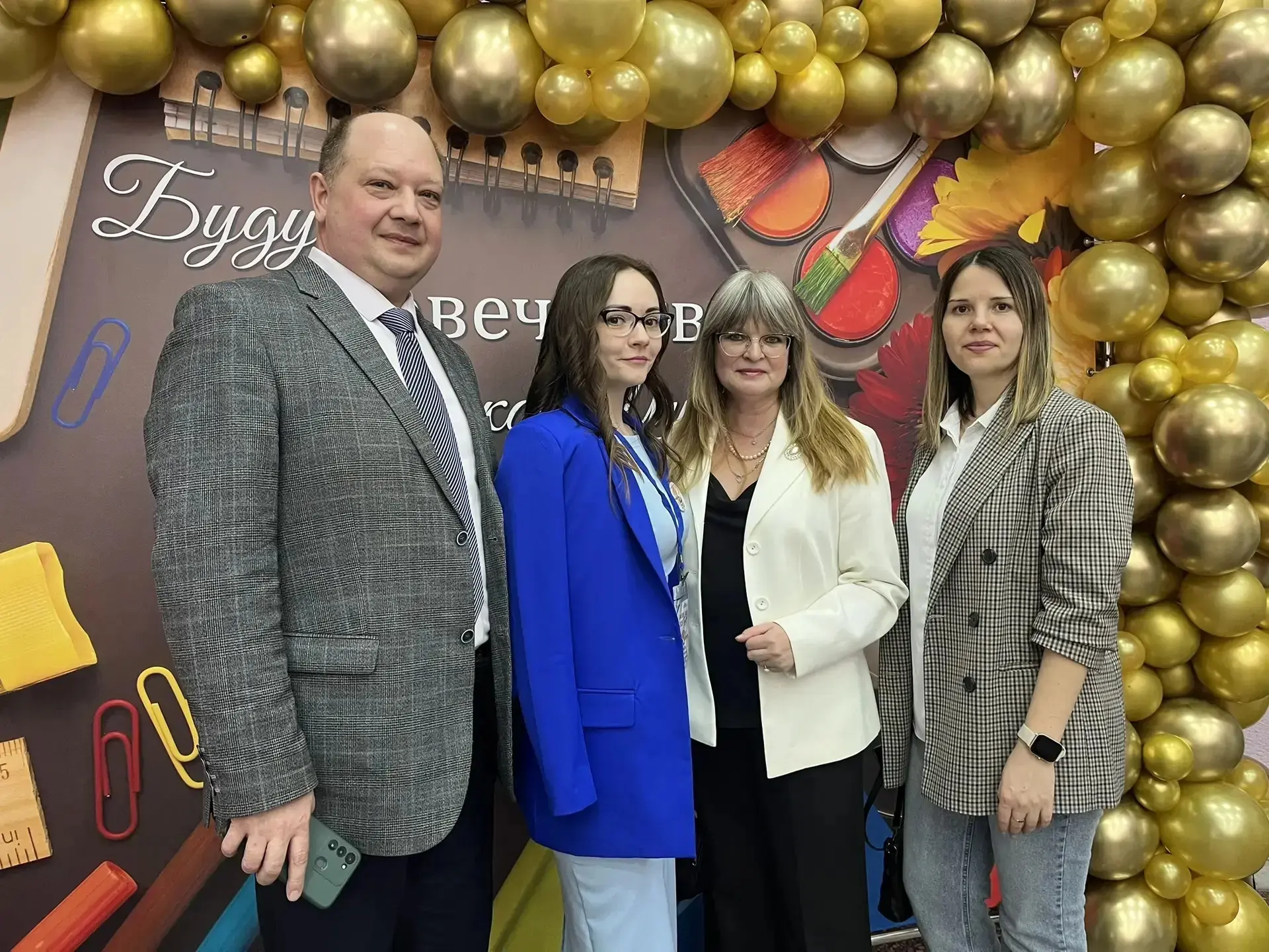 Поздравляем Божьеву Анну Николаевну, лауреата конкурса «Учитель года — 2026»! Профессионализм, преда