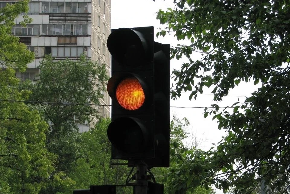 🚦 Новый светофор установили на перекрестке Усова и Советской. 

Уточняется, что в ближайшее время о