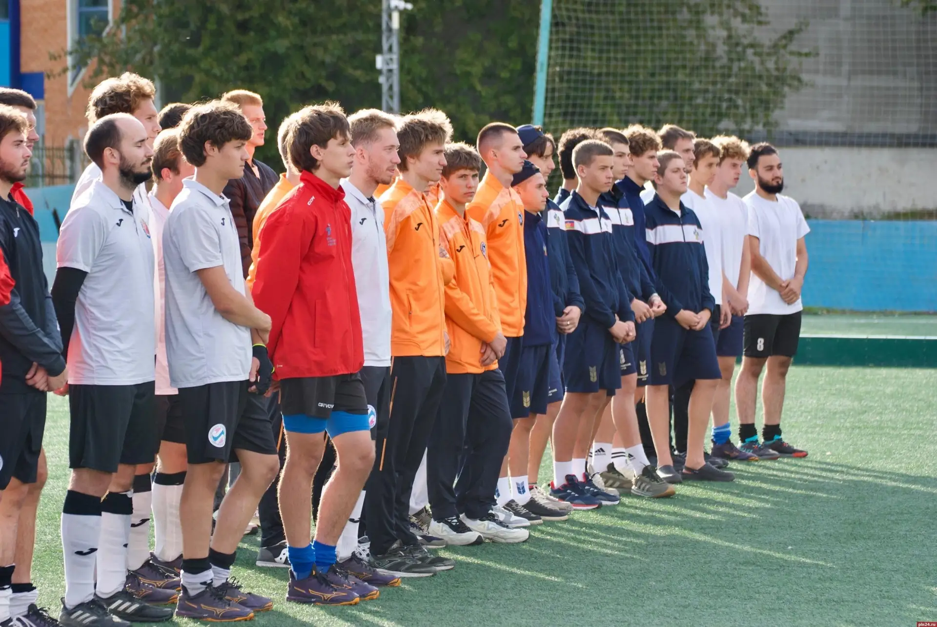 🏆 Второй тур чемпионата России по хоккею 5х5 среди мужских команд в Пскове состоялся!