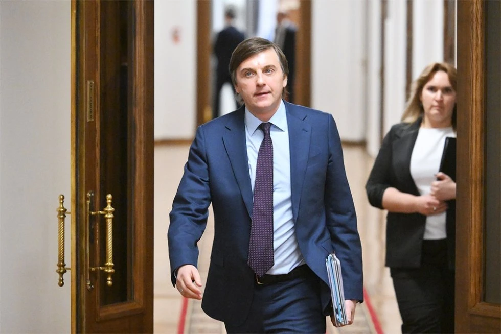 С 1 сентября 2026 года в школах всех российских регионов вводится оценка поведения.
Сергей Кравцов: 