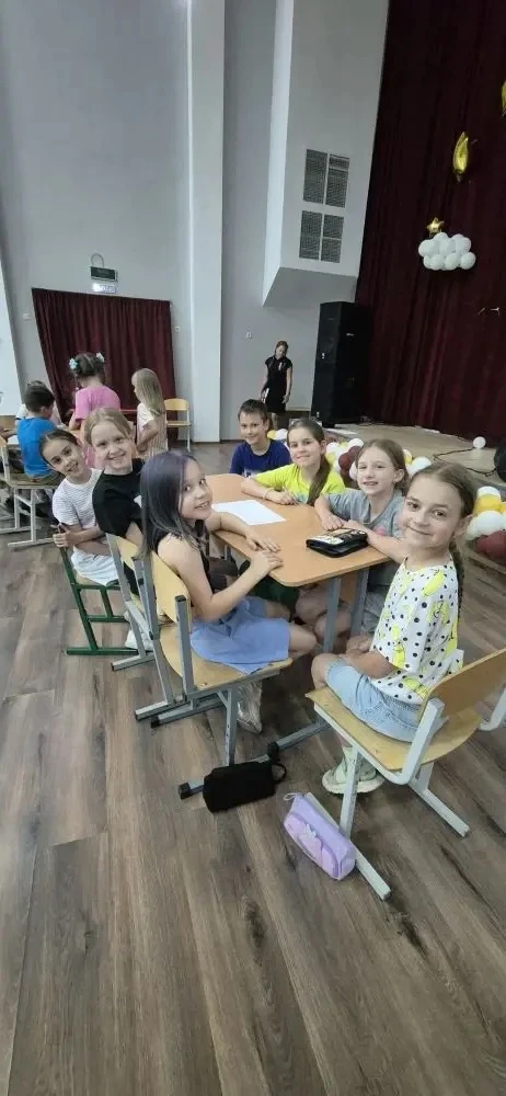 🎤 Каждый новый день удивляет своими чудесными идеями, и вот в лагере «Бонифаций» день пролетел на о