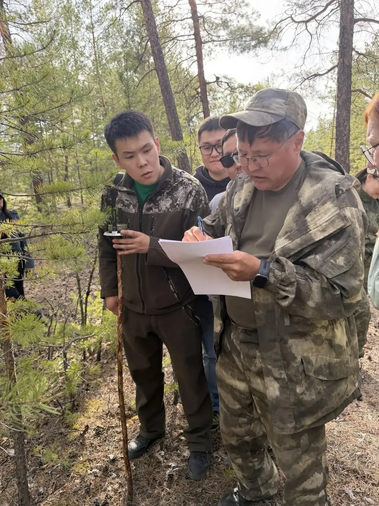🌳 Накануне в рамках проекта  #Зеленыйчетверг в Якутске прошел практикум для молодых специалистов лес