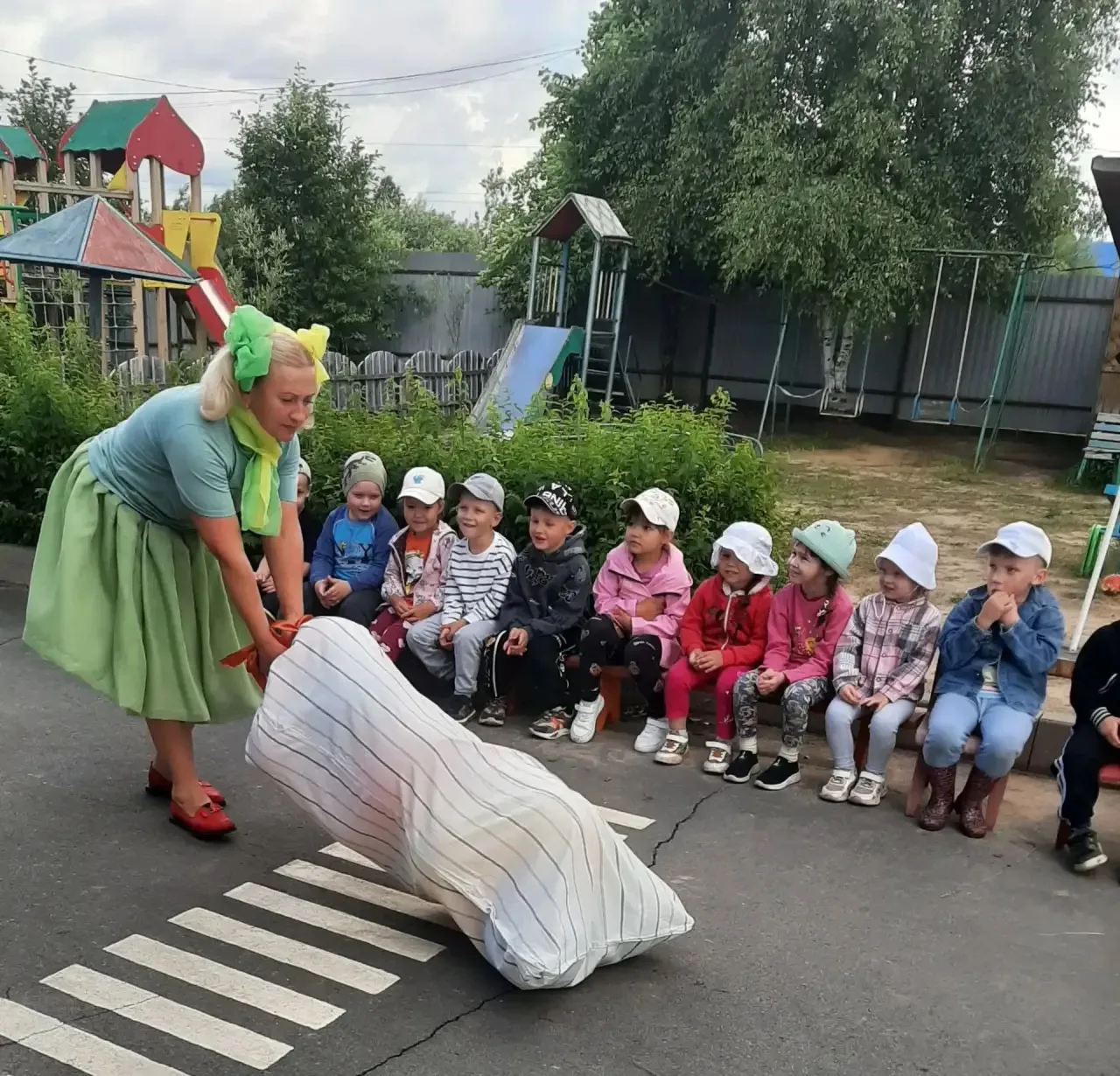 🎈День воздушного шарика прошел сегодня в Центре развития ребёнка - детском саду №1

🎈Воздушные шар