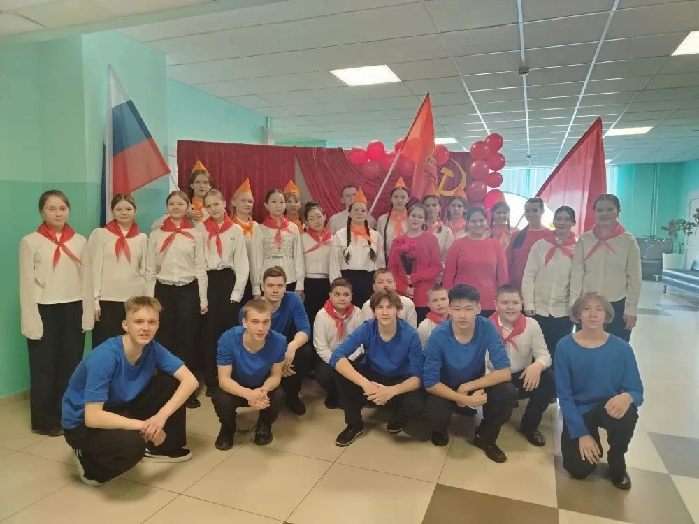 Сегодня наши ребята принимали участие в ежегодном районном фестивале инсценированной пе...