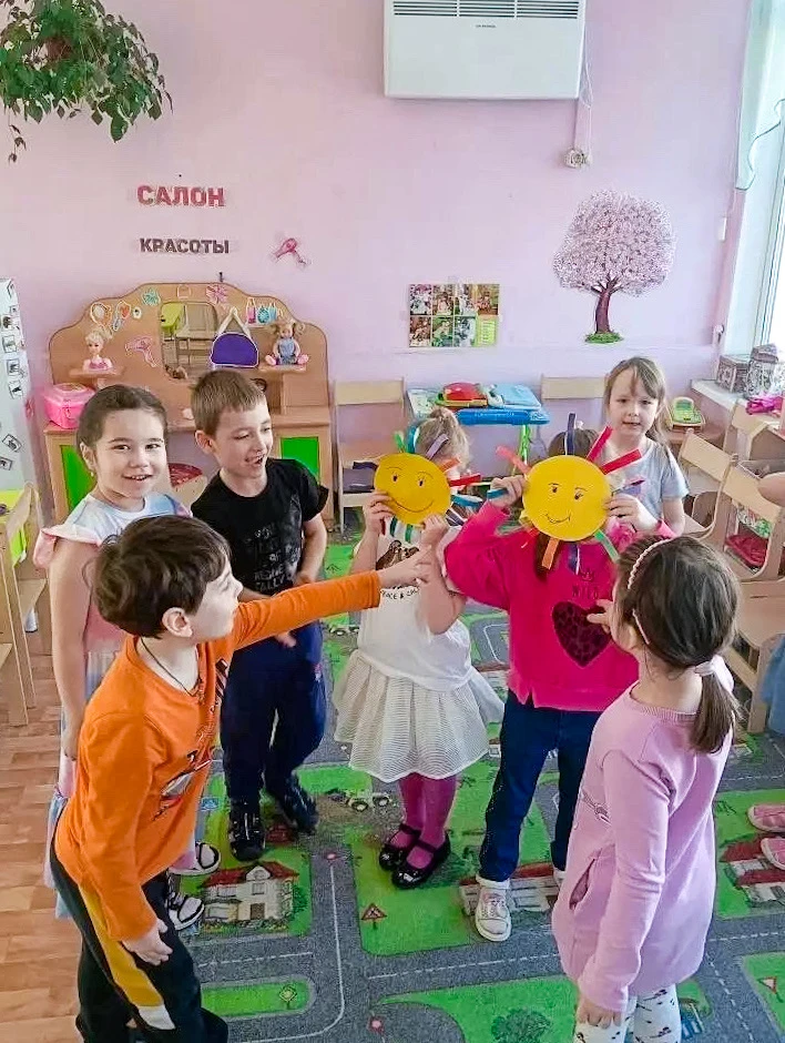 😄 День смеха в детском саду: улыбки, шутки и хорошее настроение   В дошкольном отделении №1 прошёл Д