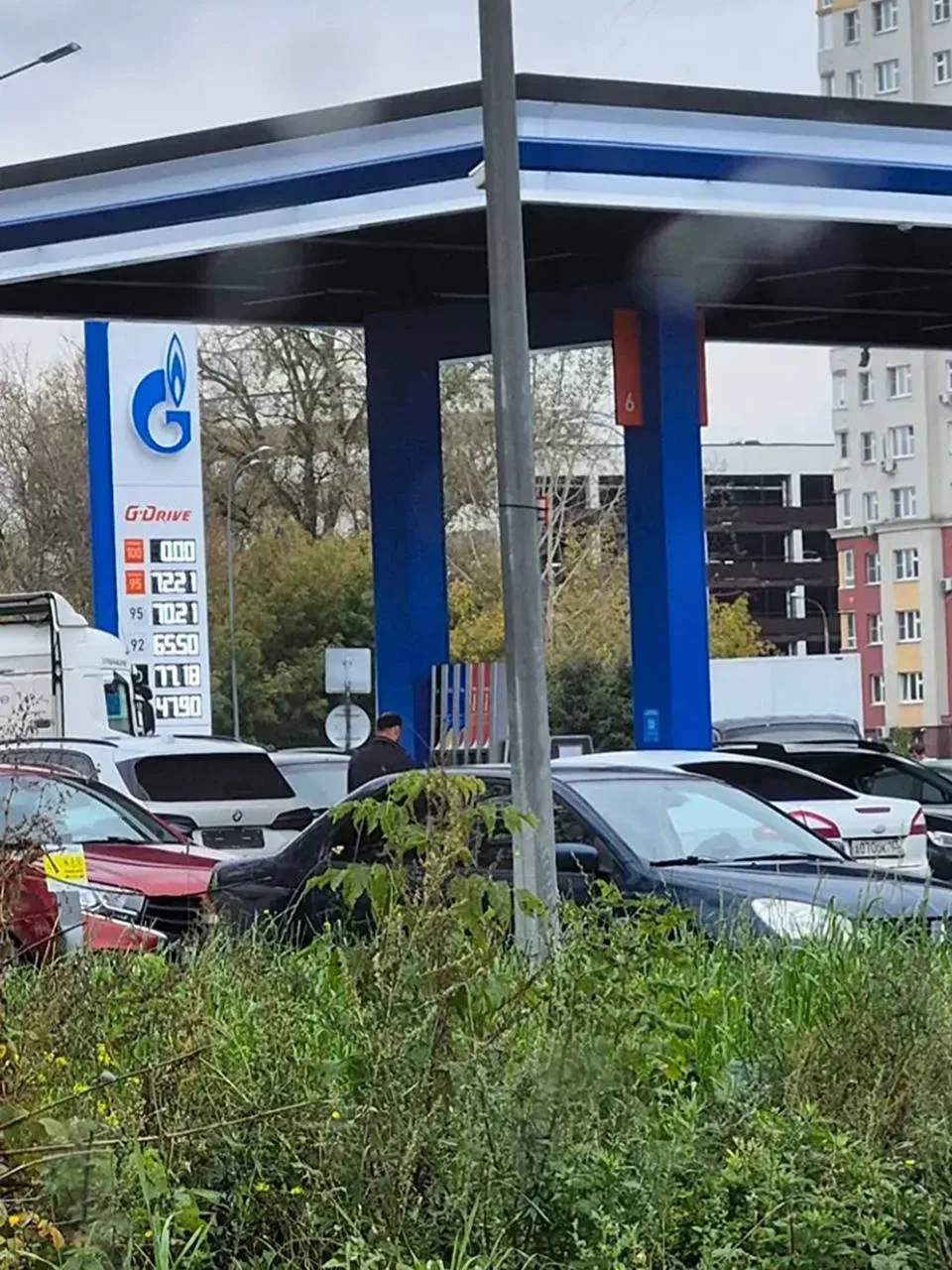 Нижегородцы жалуются на резкое подорожание газа на местных АЗС.